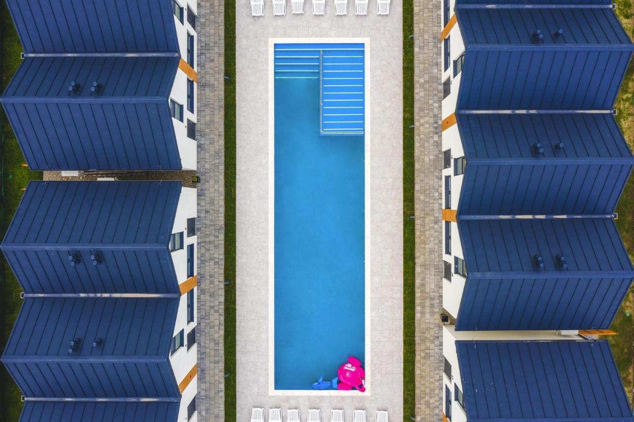 Holiday Complex With Pool, Rewal Buitenkant foto