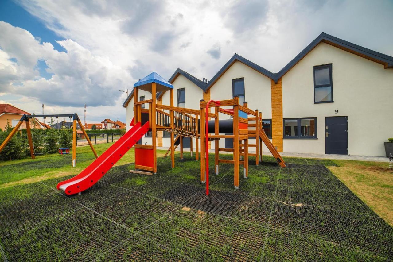 Holiday Complex With Pool, Rewal Buitenkant foto